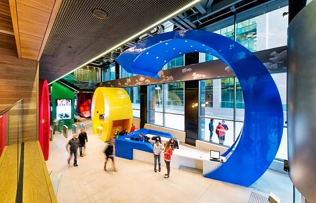 Google съхранява 3 720 терабайта снимки на потребители