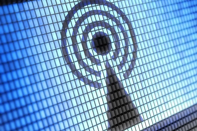 Учени използват Wi-Fi, за да виждат хора през стени