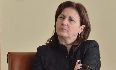 Бъчварова нареди: Да се идентифицират протестиращите полицаи 