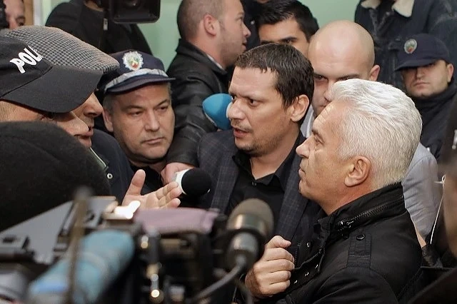 Повдигнаха обвинения на Сидеров и Чуколов
