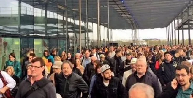 Евакуират лондонското летище „Гетуик“ 