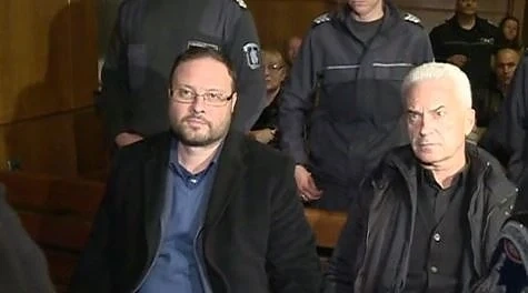 Сидеров и Чуколов освободени от ареста. Очакват ги в парламента