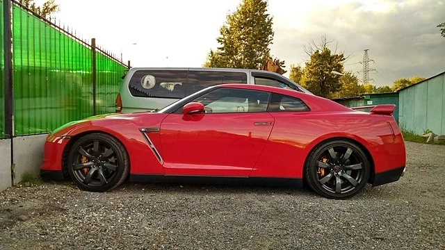Какво казва един собственик за GT-R