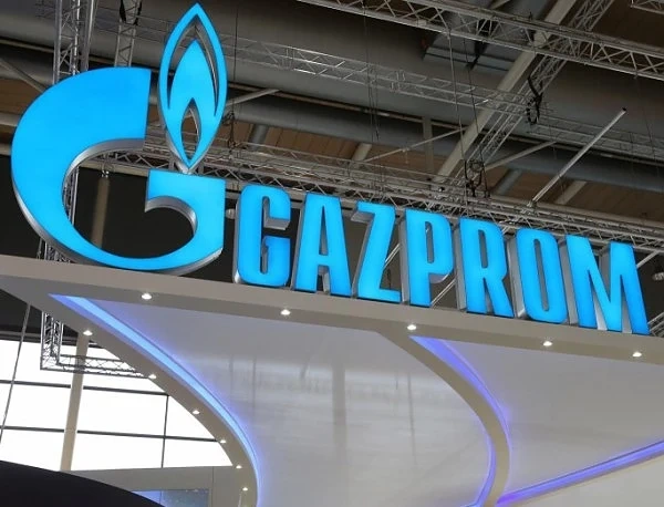Акциите на „Газпром” продължават да падат
