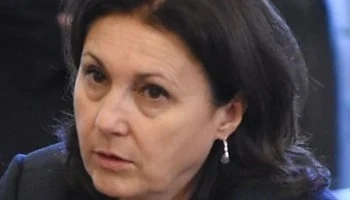 Бъчварова: Разглеждаме сваления руски боен самолет като инцидент
