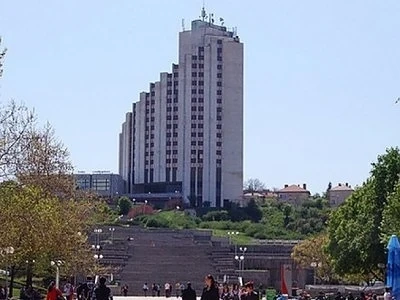 Не са открили бомба в банките в Разград