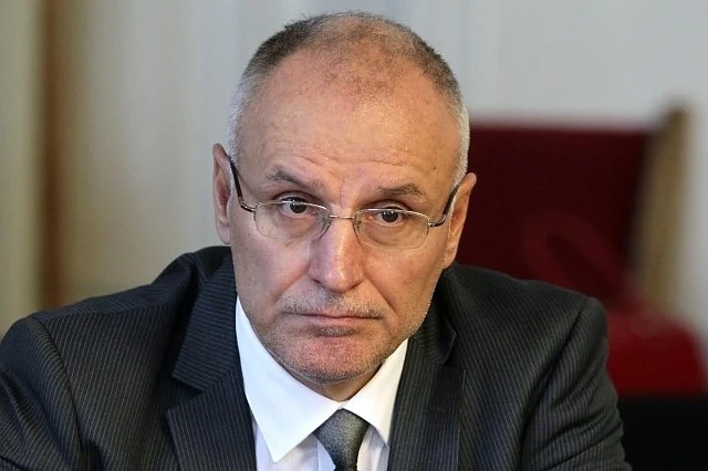 Димитър Радев: Няма да обеднеем, ако въведем еврото