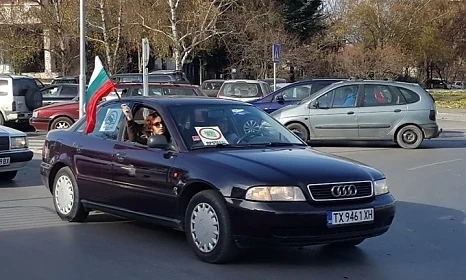 Шофьори ще блокират пътищата заради поскъпването на винетките 