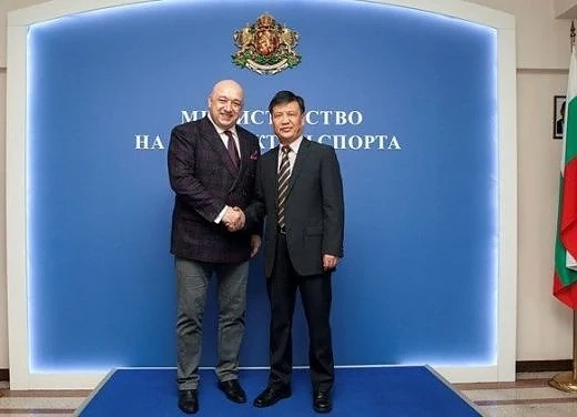 Ще си сътрудничим в областта на спорта с Китай 