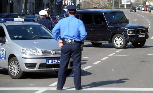 Сръбската полиция е арестувала 79 души и бивш министър за корупция