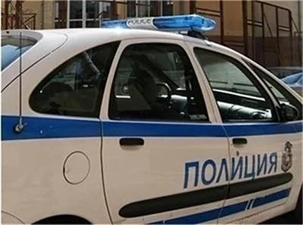 Телата на мъж и жена са открити в гараж в Търговище