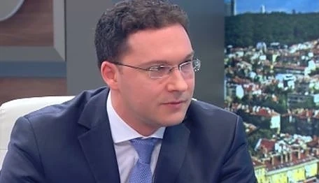 Митов: Отношенията между България и Турция не могат да зависят от една партия или политик