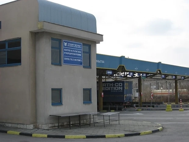 Затварят митницата в Свиленград тази нощ