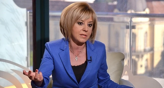 Мая Манолова даде предложение за еднодневна винетка с SMS