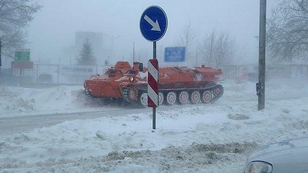 Лавина затвори Петрохан, не минавайте от там