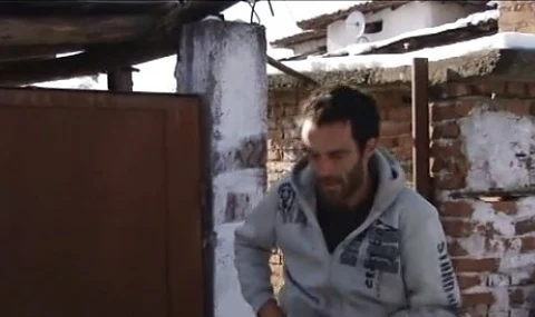 Психично болен тормози цяло село