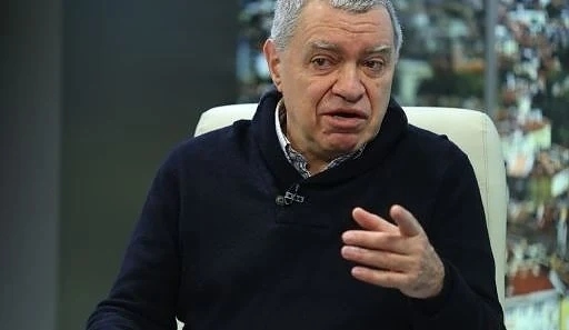 Проф. Михаил Константинов: Време е да видим жена президент