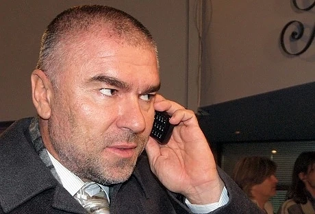 Взривиха аптека \