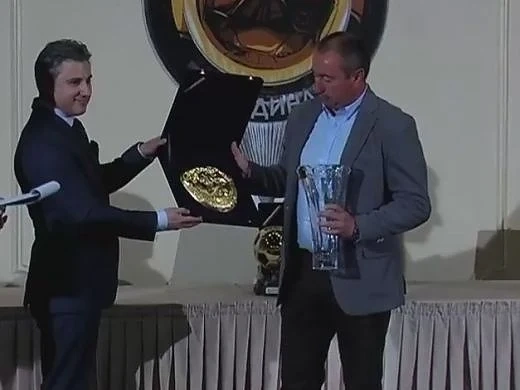 Станимир Стоилов е треньор №1 на България за 2015 година
