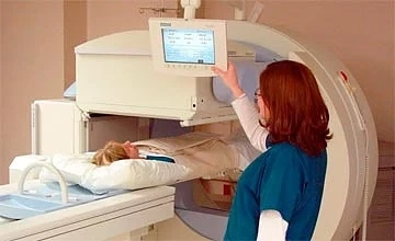 300 000 българи са болни от рак