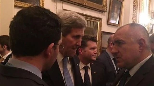 Борисов си е говорил с Кери на прием във Великобритания