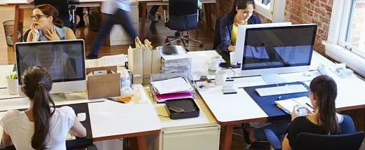 Да си служител в голяма компания. Вижте бонусите, които се дават