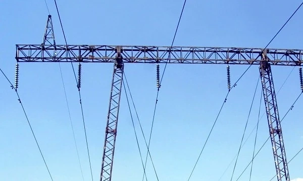 Износът на ток е намалял на половина 