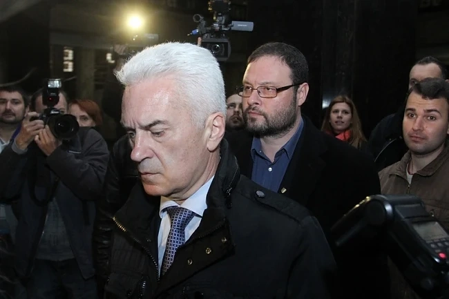 Тръгва делото срещу Волен Сидеров за клекшопа