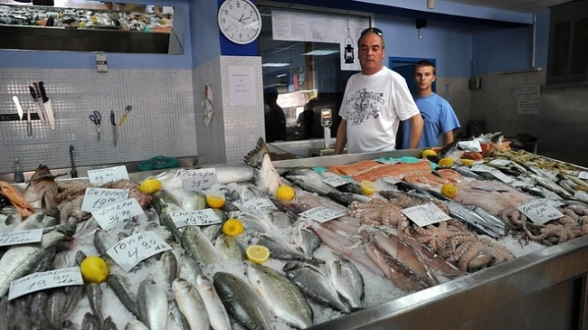  Ресторантите закъсаха за гръцка риба и морски продукти