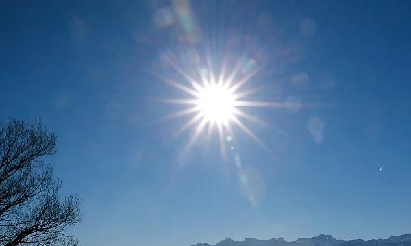 Днес ще е слънчево, максимални температури между 16° и 21°