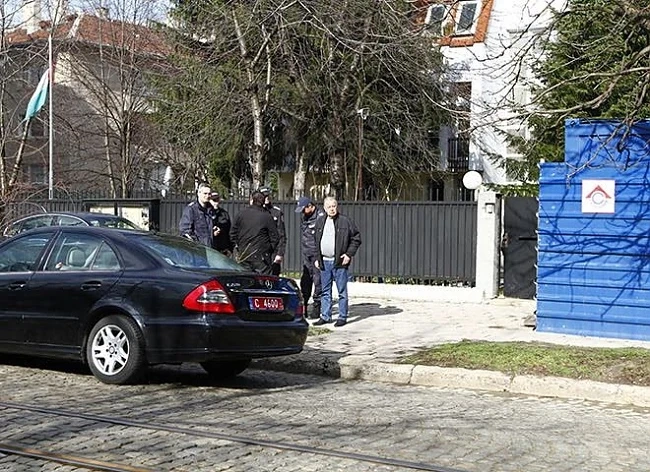 Убийство в посолството на Палестина 