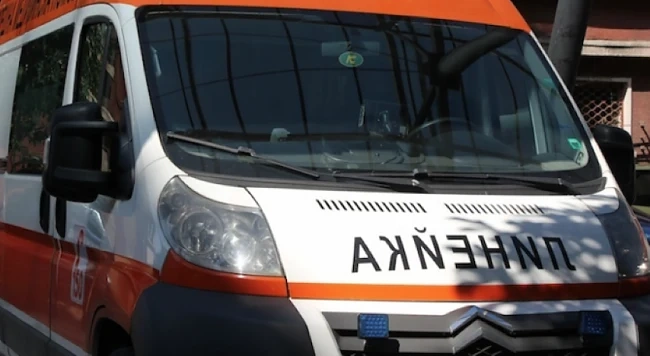Припаднал мъж предизвика паника в \