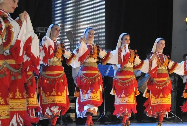 Ансамбъл \
