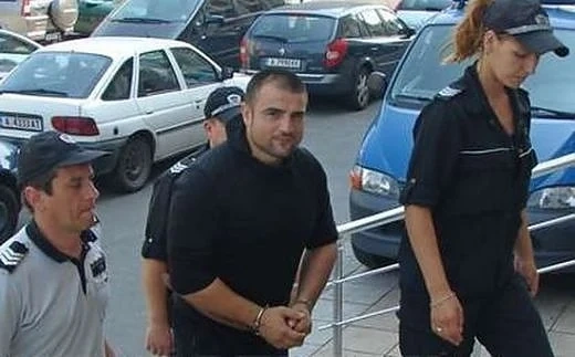 Местят затворник в лудницата в Ловеч