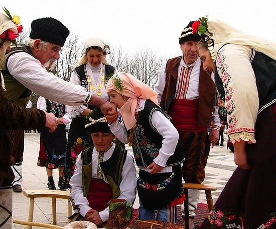 Честваме Сирни заговезни (Прошка) в неделя