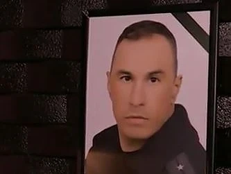 Почитат убития в Лясковец командос Емил Шарков, днес е щял да стане на 42 г.