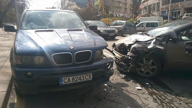 Задържаха бияча от катастрофата на бул. \
