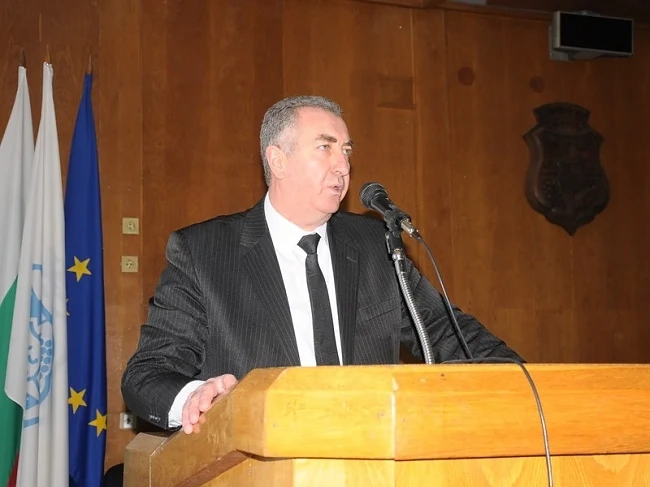 Общината във Видин не може да издържа спортните клубове
