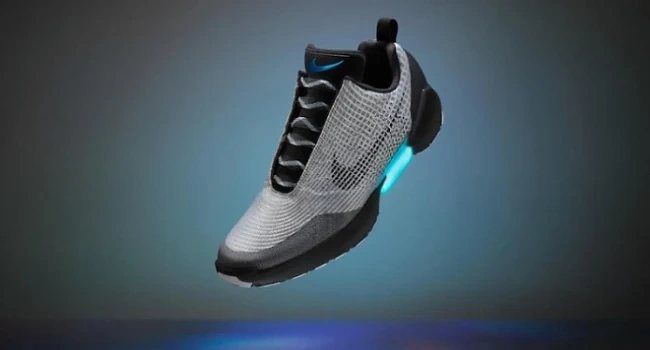 Nike пуска на пазара самозавързващи се маратонки!