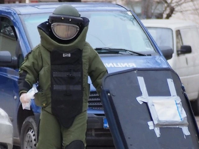Взривяват забравен пакет в центъра на София
