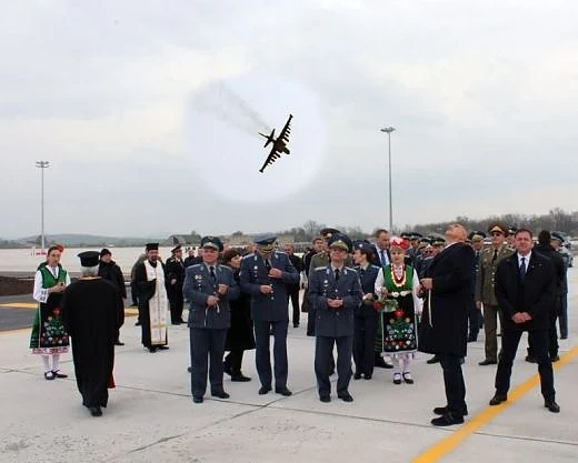 СУ-25 профуча над премиера с 830 км/ч