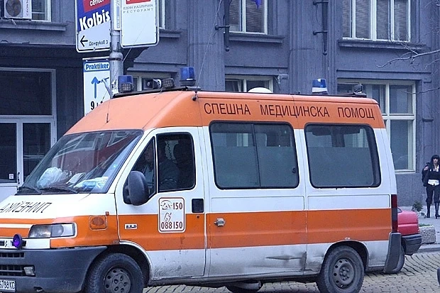 Осем пробват да се самоубият всеки ден