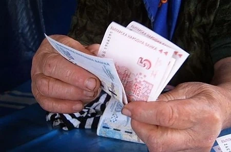 Пенсионерите ще си получат великденските добавки след 7 април
