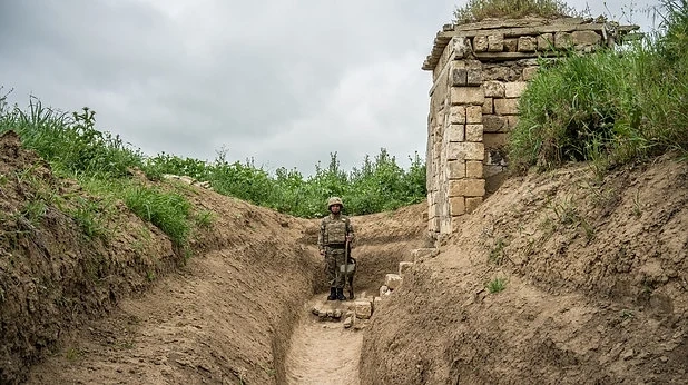 Спират огъня в Нагорни Карабах