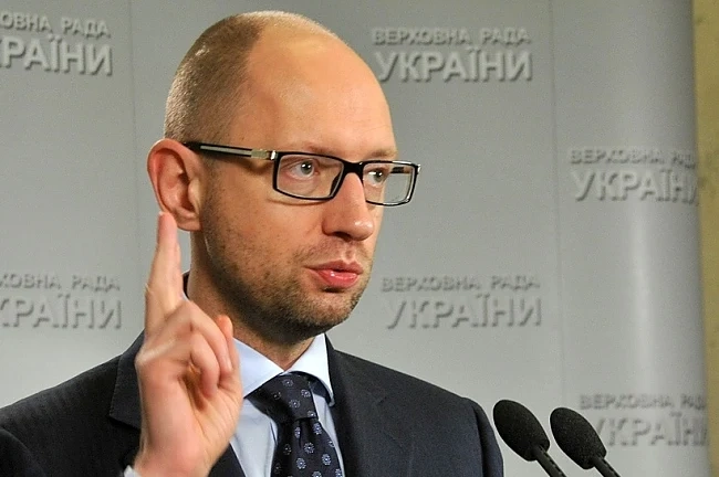 Премиерът на Украйна хвърли оставка 
