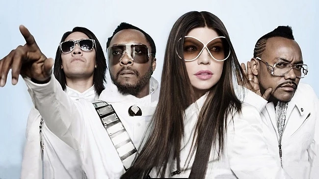 Black Eyed Peas се събират