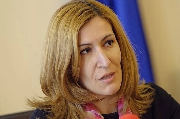 Николина Ангелкова: Близо 50% от туристическия бранш е в сивия сектор