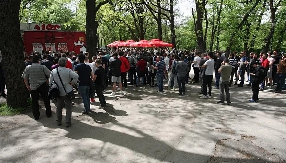 Фенове изкупиха билетите за втория полуфинал между ЦСКА и Берое