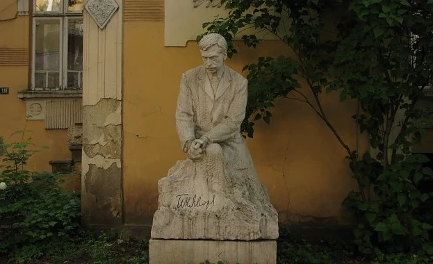 Може да затворят къщата-музей на Яворов в София