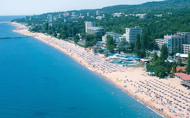 Евтините оферти за море свършват в края на април